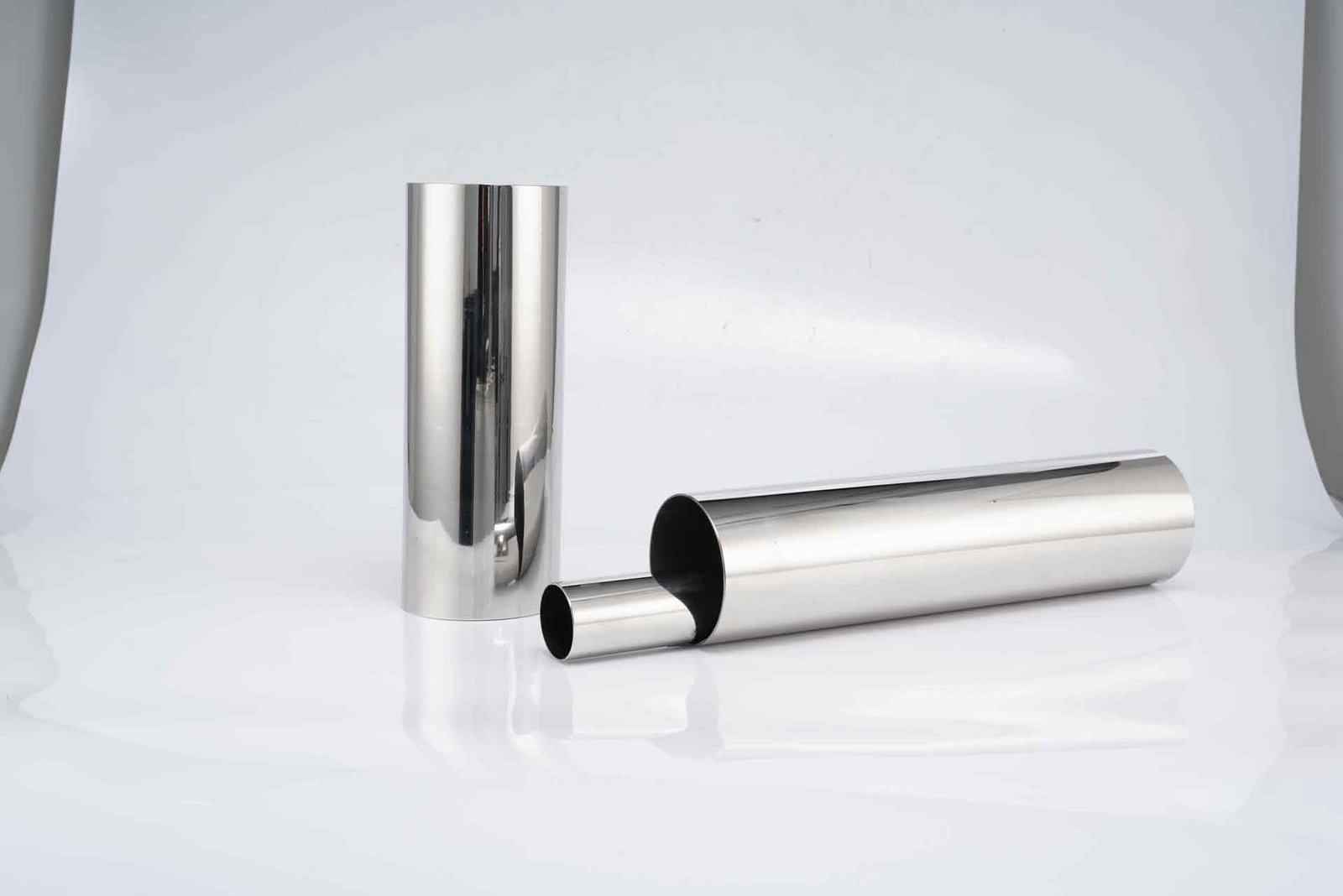Stainless steel round pipe picture